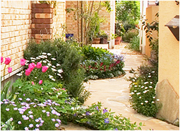 工藤建設株式会社（ESTINA横浜青葉）